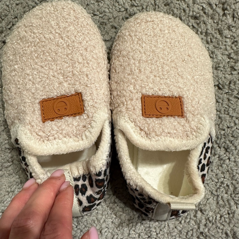 Kids Cozy Cream Slippers with Leopard Print